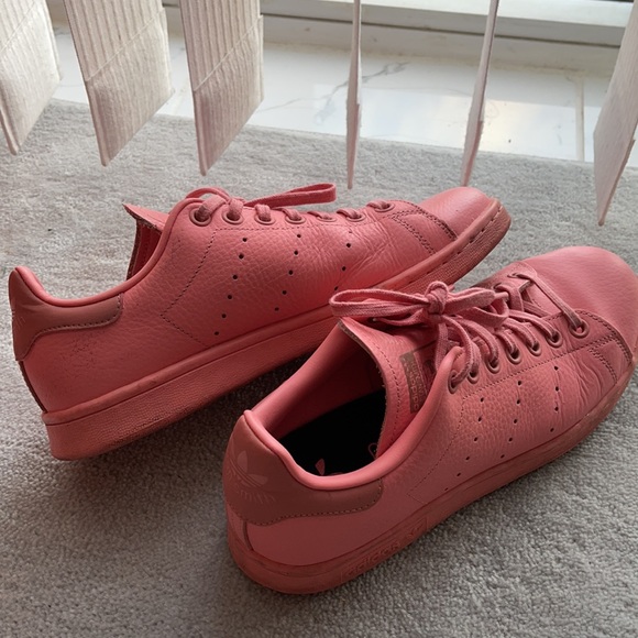 adidas stan smith pink glitter